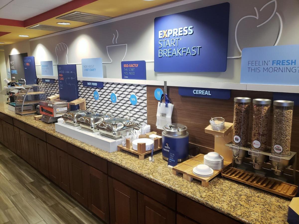 Holiday Inn Express Portland West/Hillsboro By Ihg Eksteriør billede